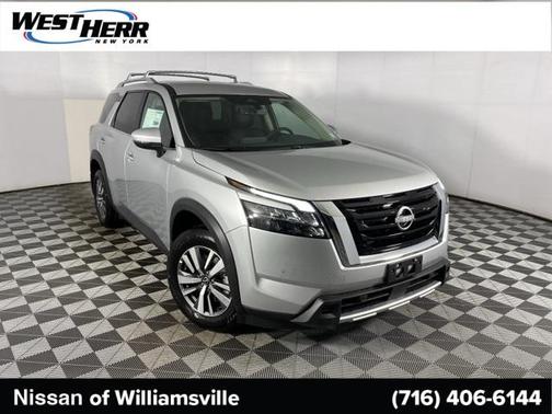 2025 Nissan Pathfinder SL 4WD