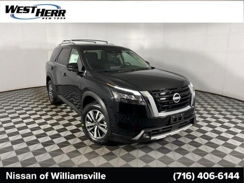 2025 Nissan Pathfinder SL 4WD