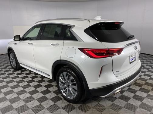 2024 INFINITI QX50 LUXE AWD