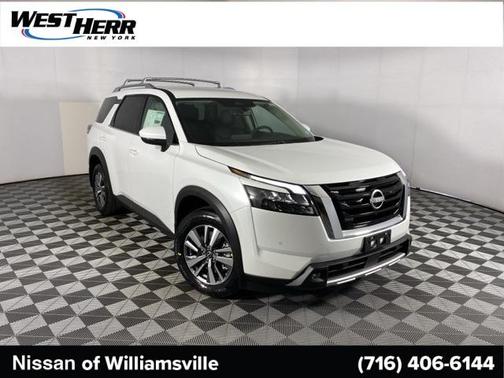 2025 Nissan Pathfinder SL 4WD