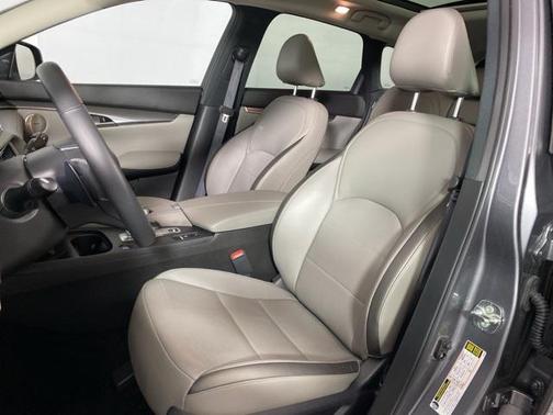 2024 INFINITI QX50 LUXE AWD