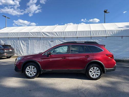 Crimson Red Pearl 2019 Subaru Outback 2.5i Premium