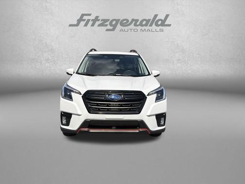 Crystal White Pearl 2024 Subaru Forester Sport
