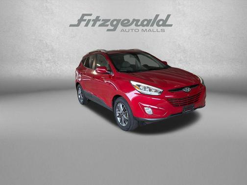 Garnet Red Mica 2015 Hyundai TUCSON SE