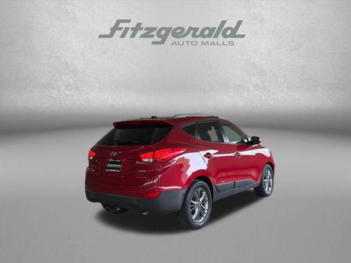 Garnet Red Mica 2015 Hyundai TUCSON SE