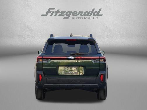 Deep Emerald Green Pearl 2026 Subaru Outback Touring XT