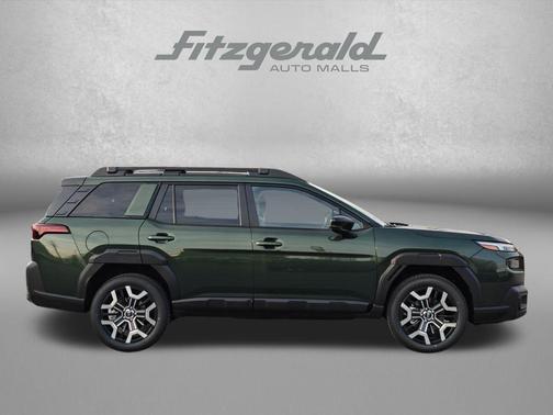 Deep Emerald Green Pearl 2026 Subaru Outback Touring XT