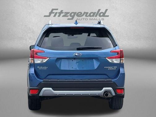 Horizon Blue Pearl 2022 Subaru Forester Touring
