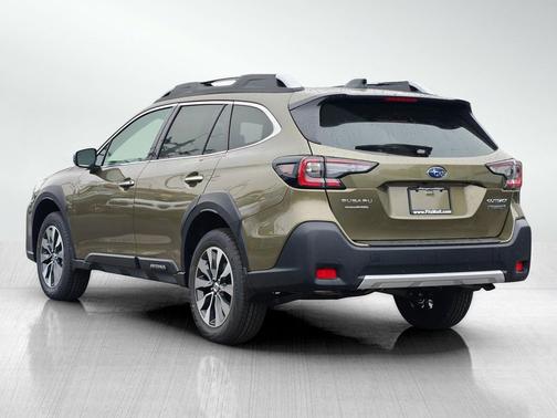2025 Subaru Outback Touring XT