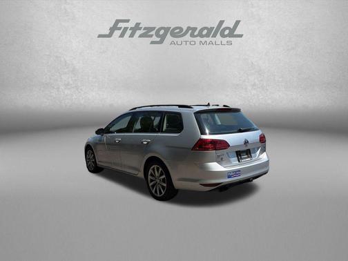 '''' 2016 Volkswagen Golf SportWagen TSI SE 4-Door