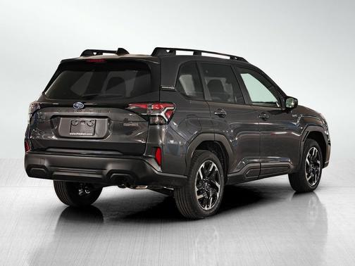 2025 Subaru Forester Hybrid Premium