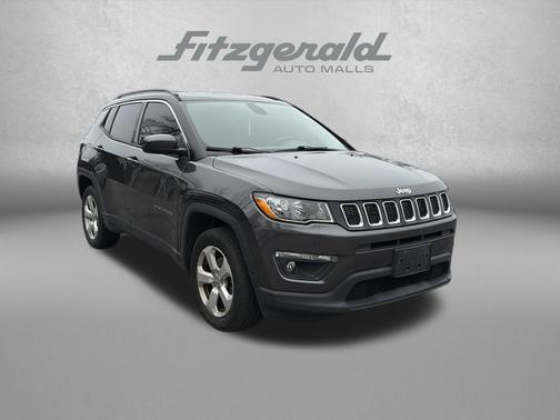 Granite Crystal Metallic Clearcoat 2018 Jeep Compass Latitude