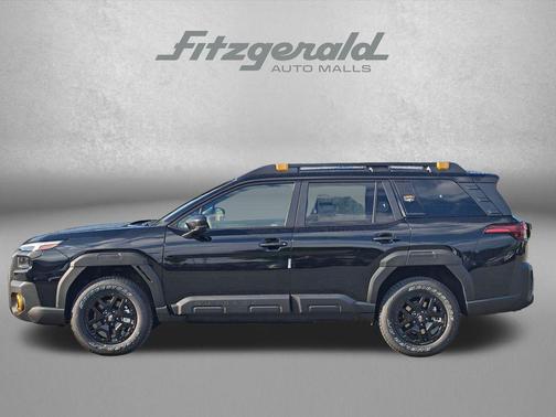 Crystal Black Silica 2026 Subaru Outback Wilderness