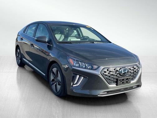 2022 Hyundai IONIQ Hybrid SEL