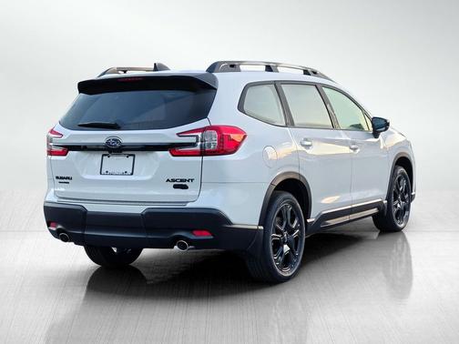 2025 Subaru Ascent Onyx Edition Touring 7-Passenger