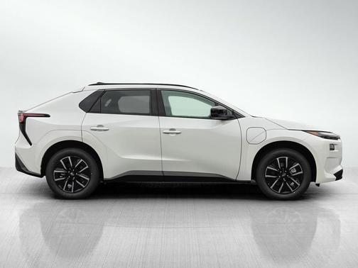 2026 Subaru Solterra Premium