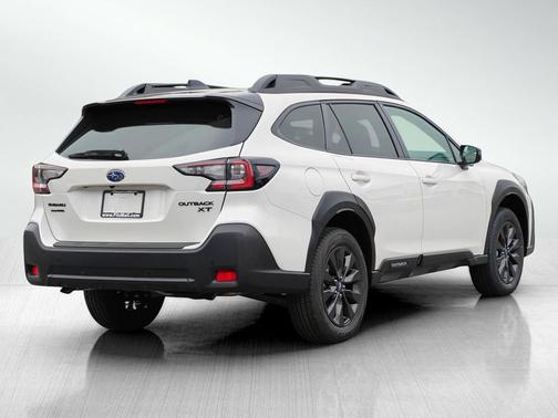 2025 Subaru Outback Onyx Edition XT