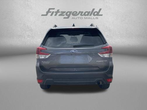 Magnetite Gray Metallic 2023 Subaru Forester Premium