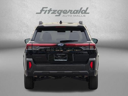 Crystal Black Silica 2026 Subaru Outback Limited XT