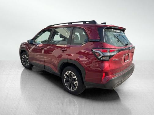 2025 Subaru Forester Base