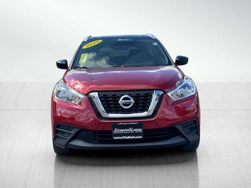 2019 Nissan Kicks SV