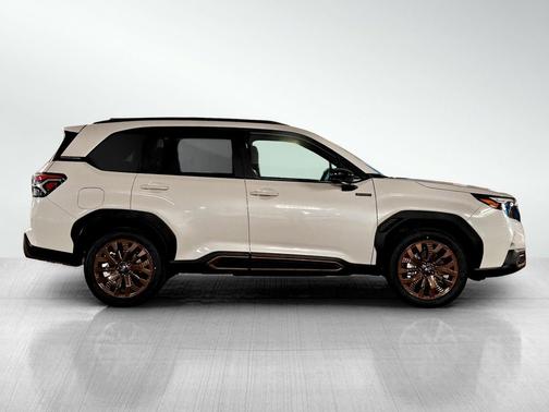 2025 Subaru Forester Hybrid Sport