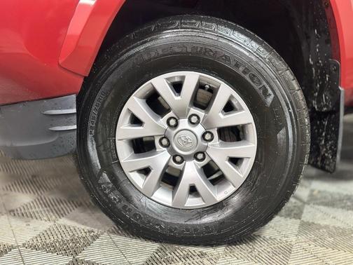 2018 Toyota Tacoma SR5