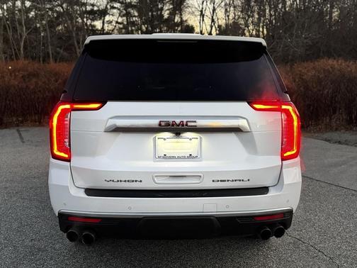 2022 GMC Yukon Denali