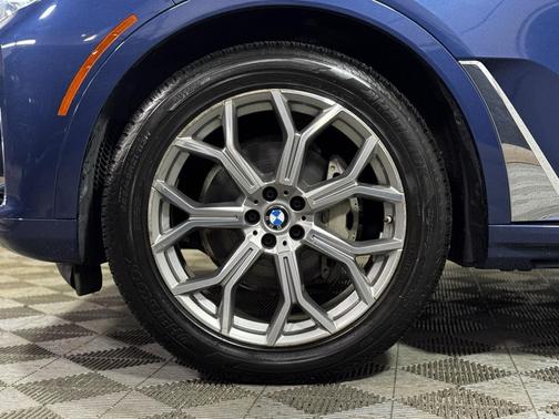 2019 BMW X7 xDrive40i