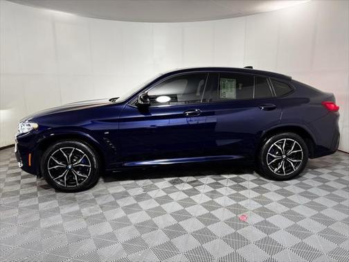 2023 BMW X4 M40i