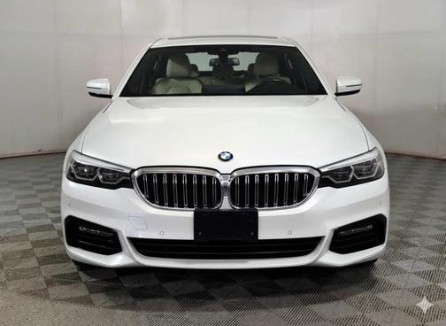2023 BMW 540 i xDrive