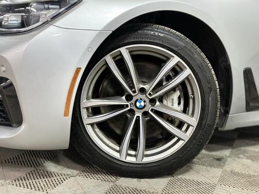 2019 BMW 750 i xDrive