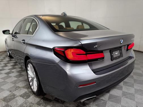 2022 BMW 530 i xDrive