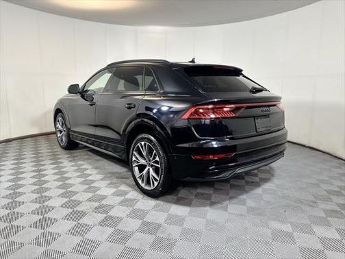2021 Audi Q8 55 Premium