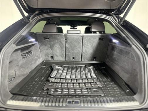 2021 Audi Q8 55 Premium