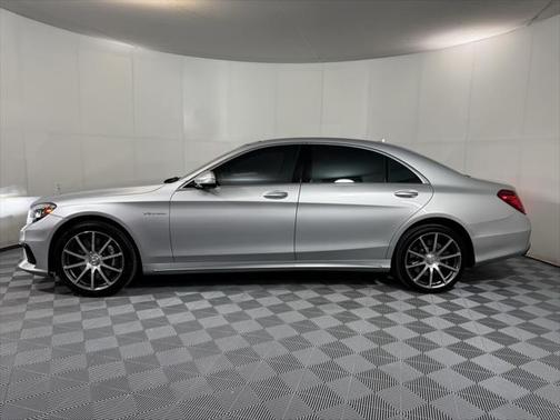 2017 Mercedes-Benz AMG S 63 4MATIC