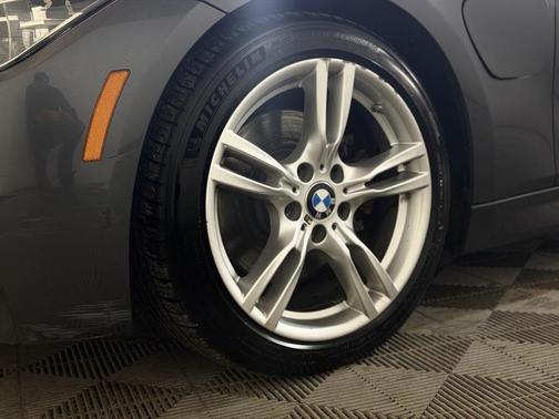 2017 BMW 330e iPerformance