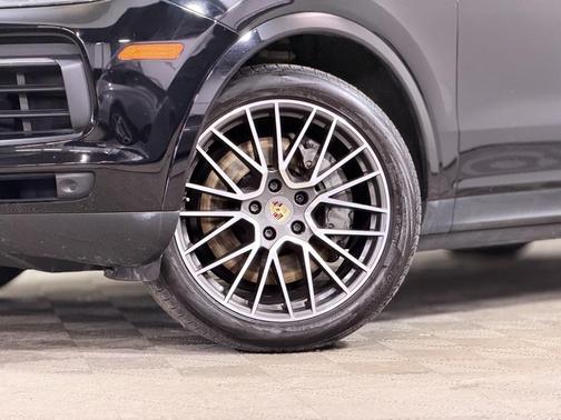 2020 Porsche Cayenne S