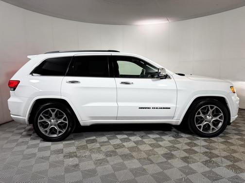 2021 Jeep Grand Cherokee Overland
