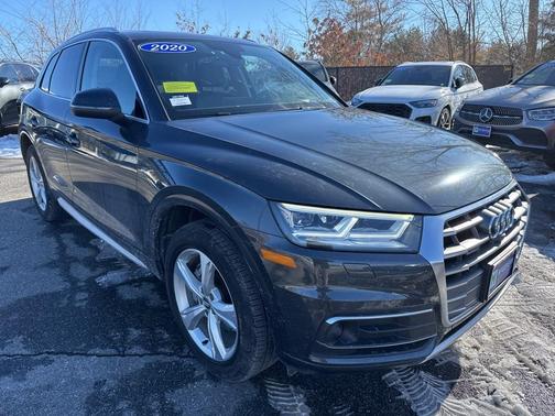 2020 Audi Q5 45 Prestige