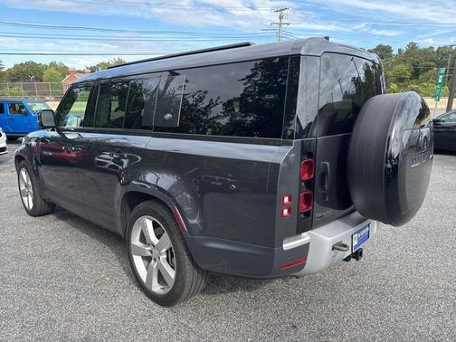 2023 Land Rover Defender 130 First Edition