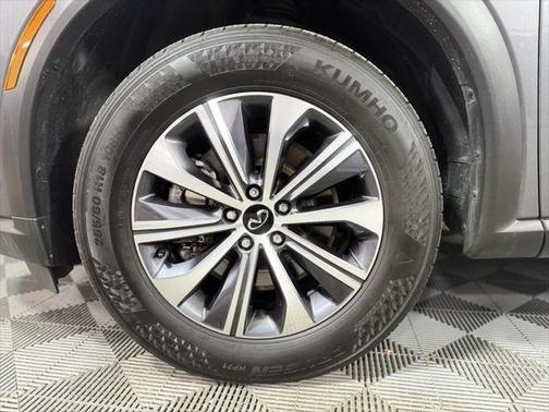 2023 INFINITI QX60 Pure