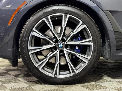 2020 BMW X7 M50i