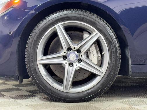 2017 Mercedes-Benz E-Class 4MATIC