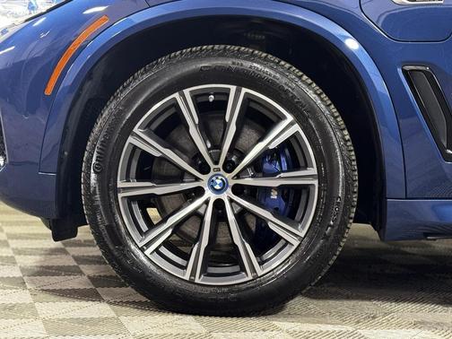 2023 BMW X5 PHEV xDrive45e