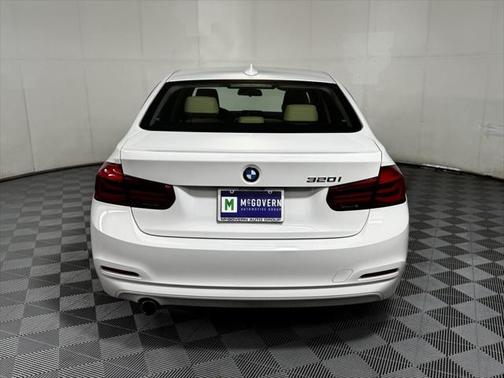 2018 BMW 320 i