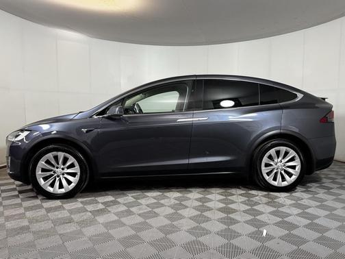 2017 Tesla Model X 75D
