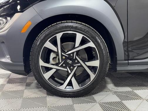 2022 Hyundai KONA Limited