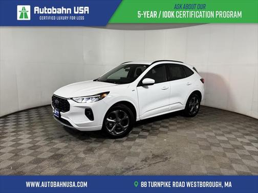 2023 Ford Escape ST-Line Select