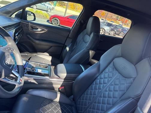 2024 Audi SQ7 4.0T Prestige